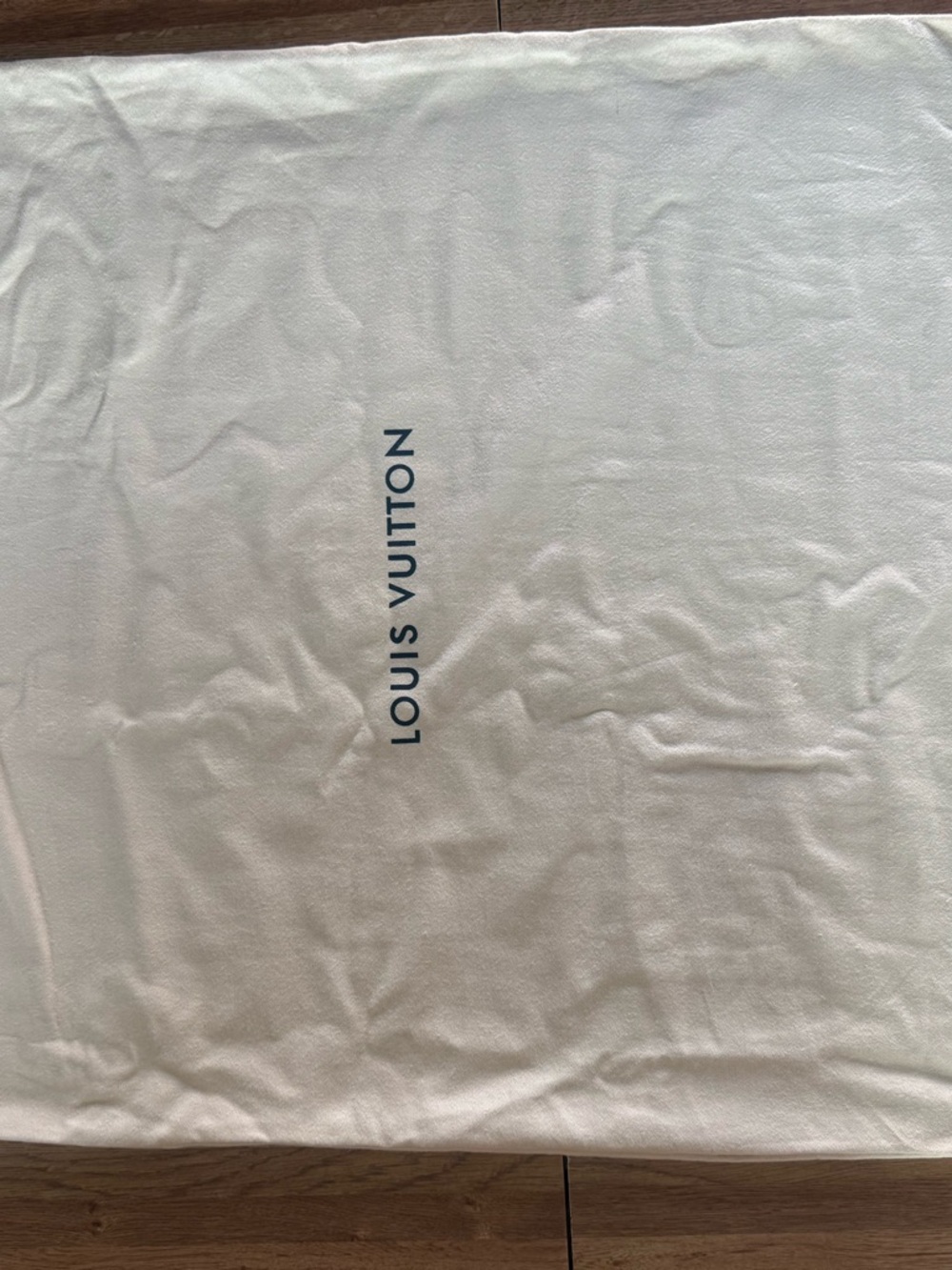 Louis Vuitton Cream Dust Bag with Navy Logo